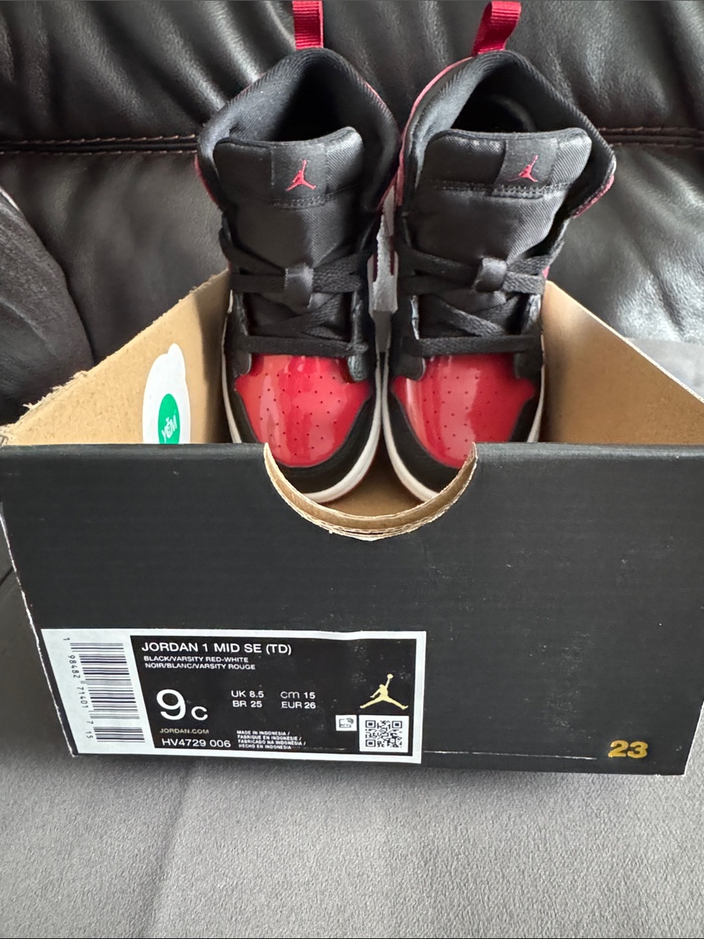 Nike Kids Jordan 1 Mid SE in Black and Red